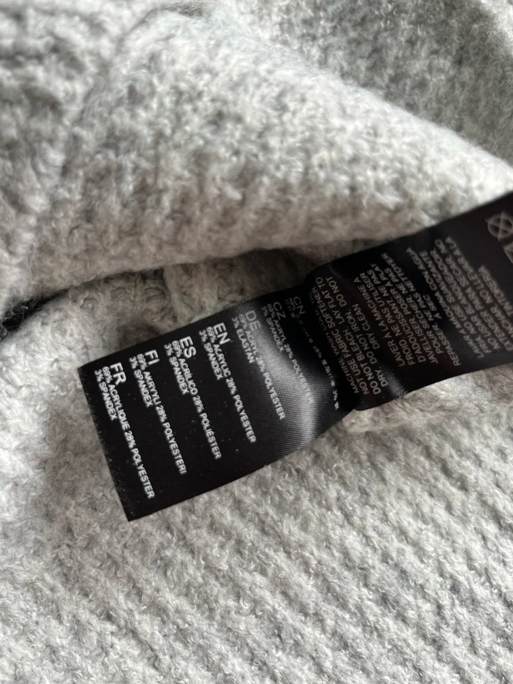 Kuhl Light Gray Waffle Knit Turtleneck Sweater